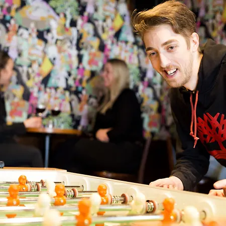 Dr. Holms Ξενοδοχείο 4*