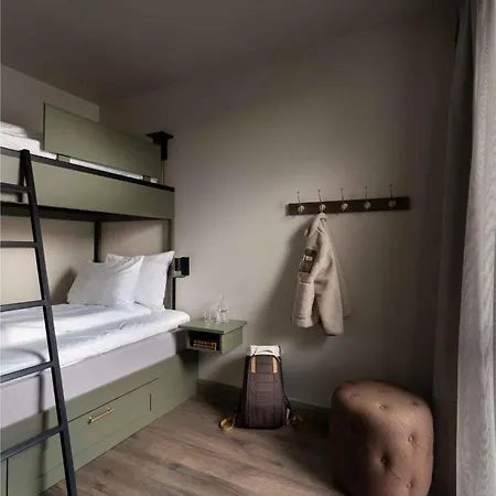 Hotel Dr. Holms