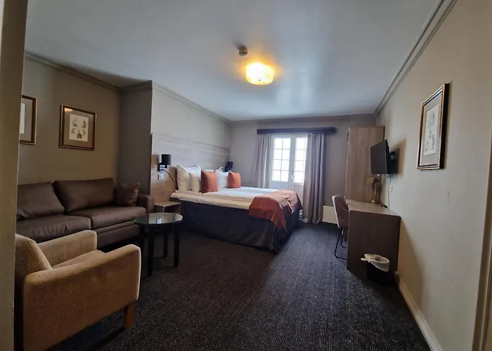 Dr. Holms Ξενοδοχείο